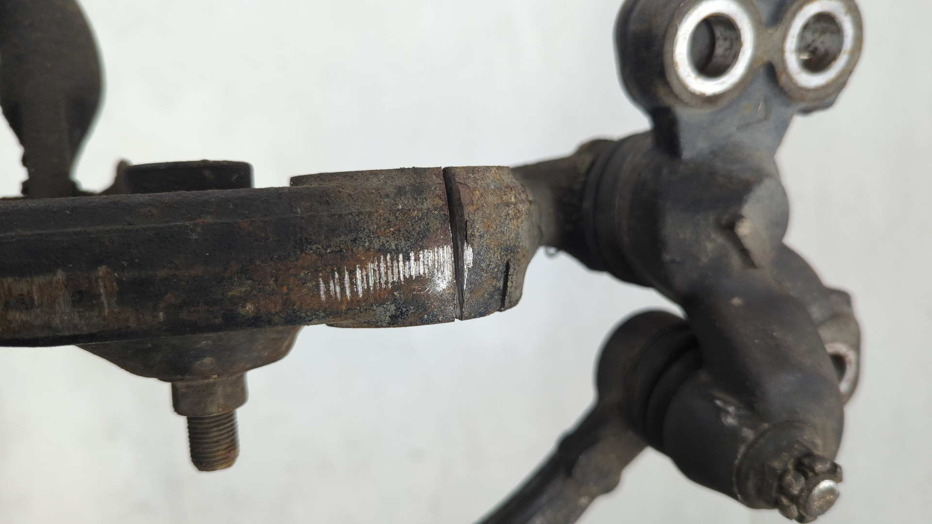 Балка подмоторная