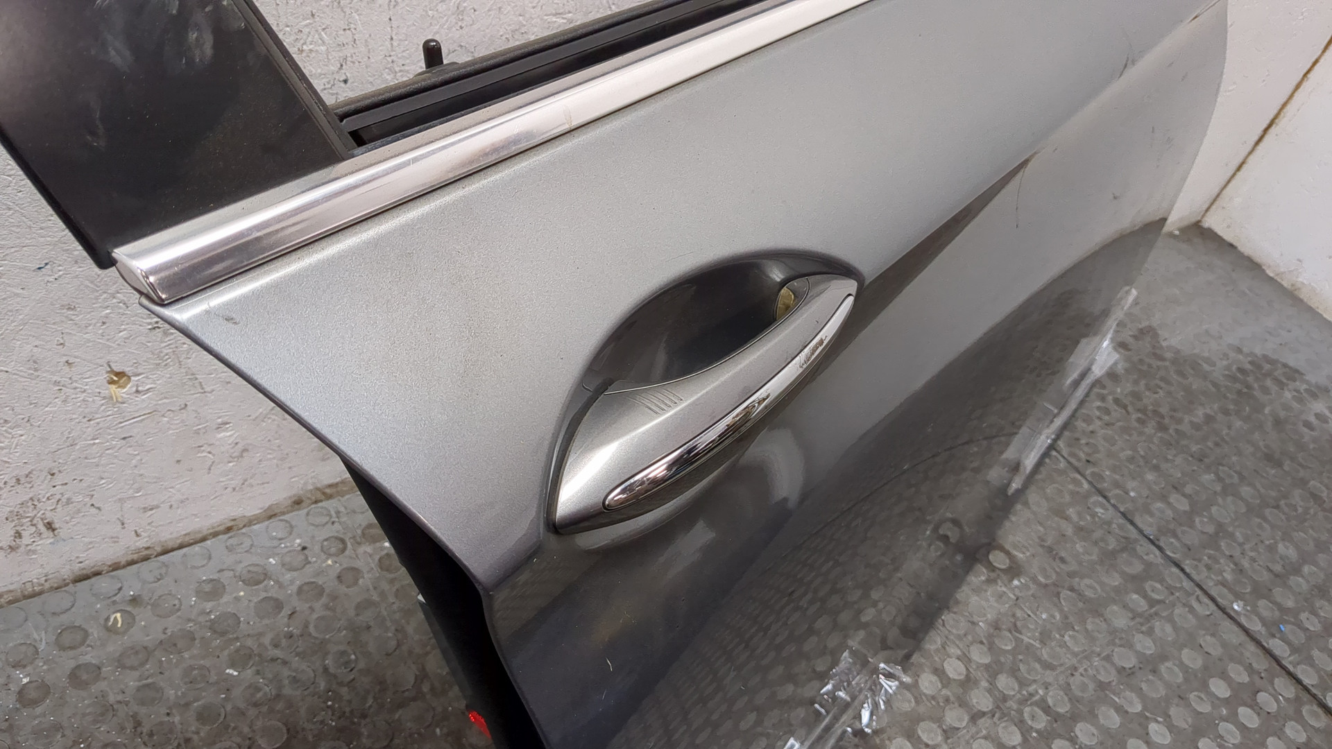 Дверь передняя правая