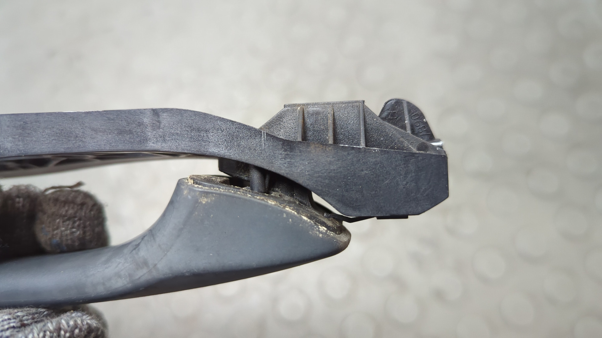 Ручка двери наружная