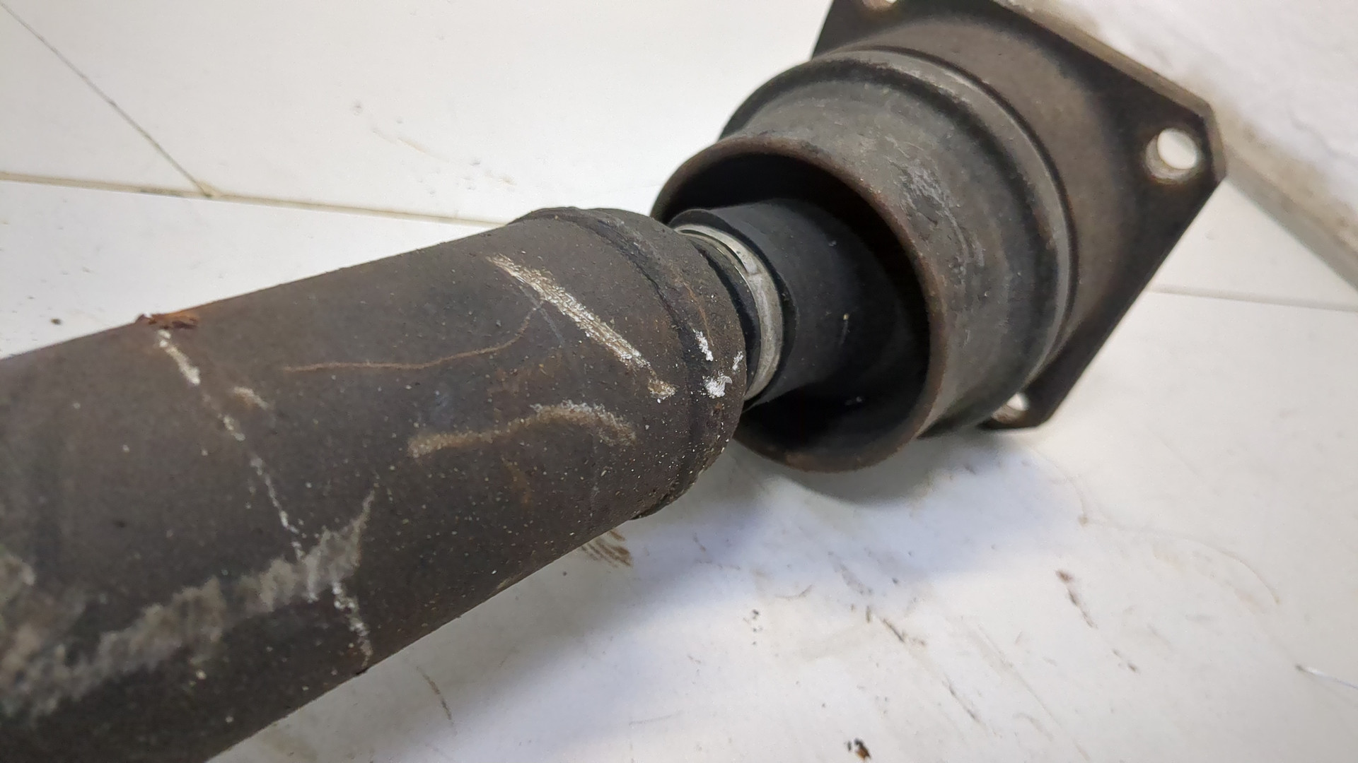 Вал карданный передний