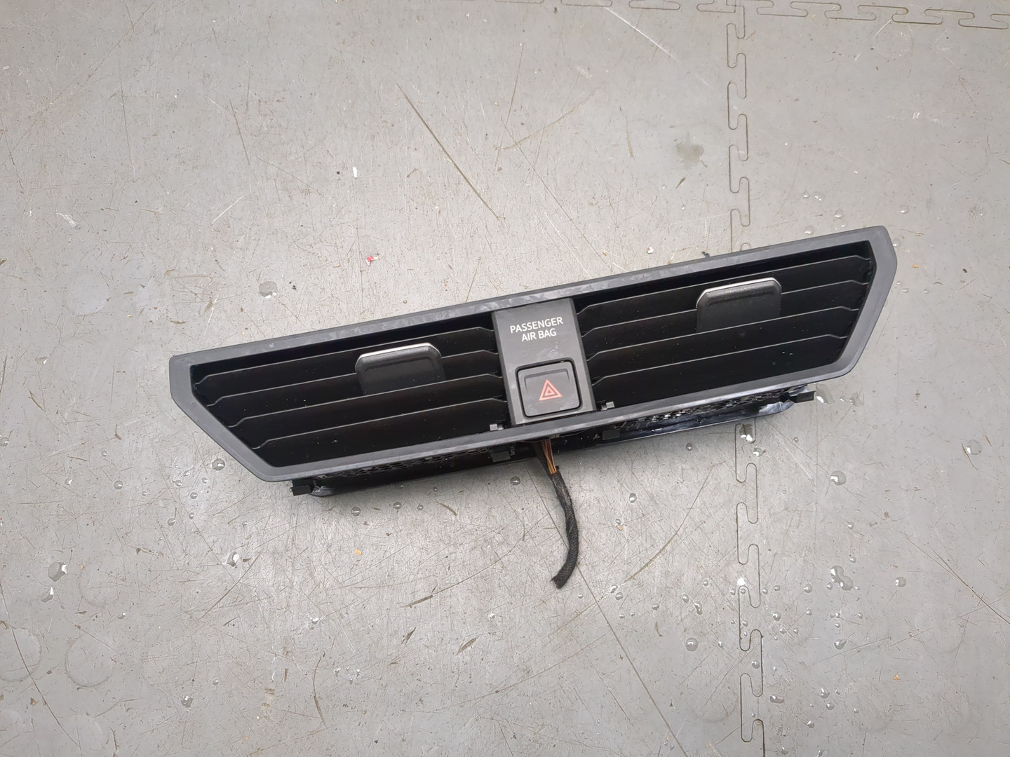 Дефлектор воздушный