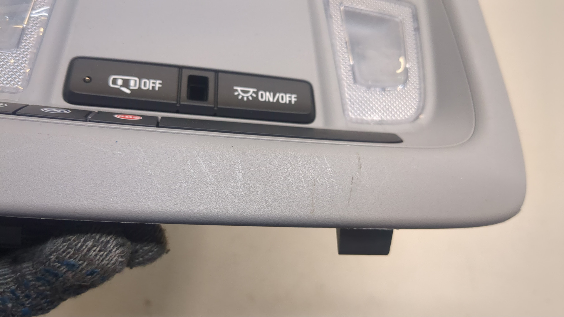 Плафон салонный