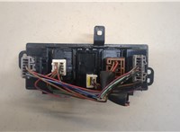 25380ZQ10A, 25194ZQ10A, 25989ZQ11A, 25190ZQ10A Кнопка открывания багажника салонная Infiniti QX56 2004-2010 20660986 #2