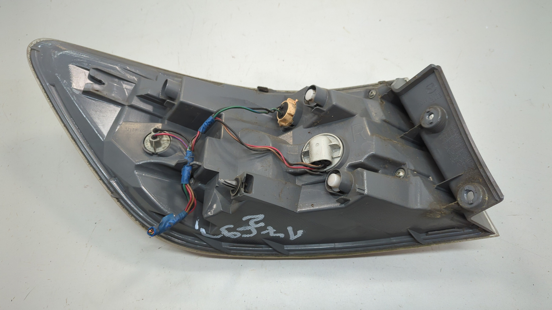 Фонарь задний правый