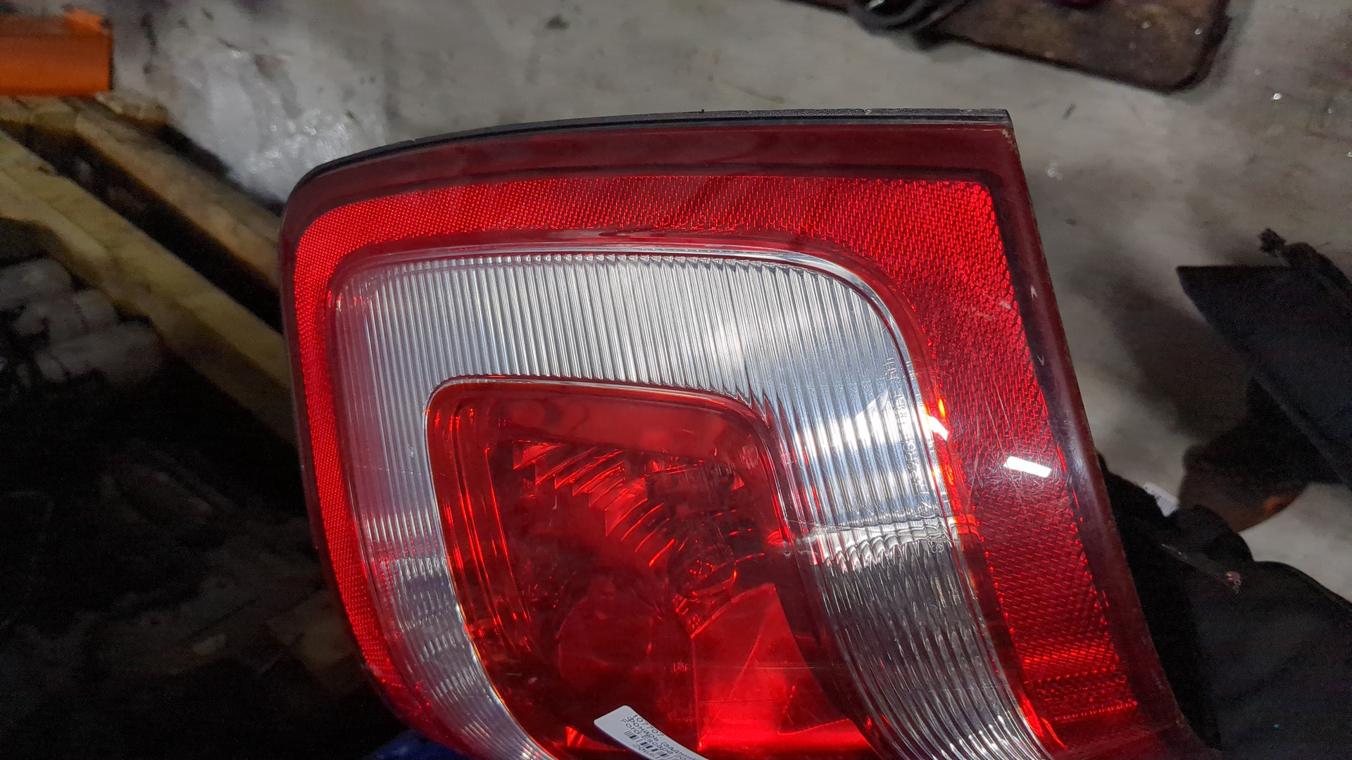 Фонарь задний правый