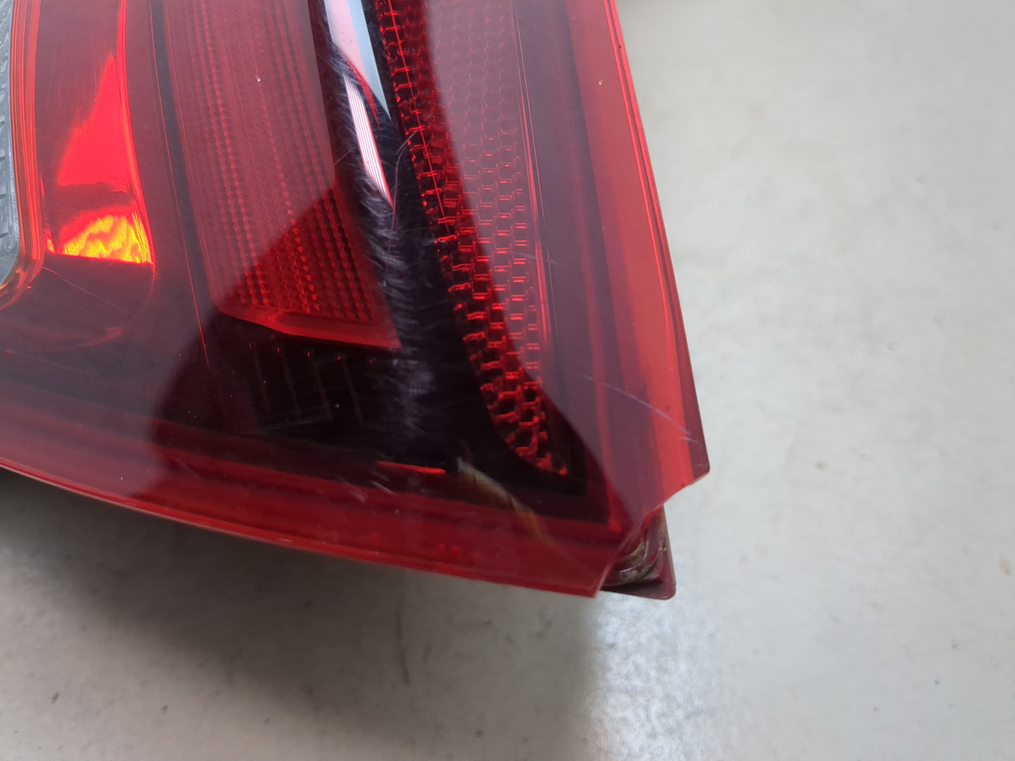 Фонарь задний правый