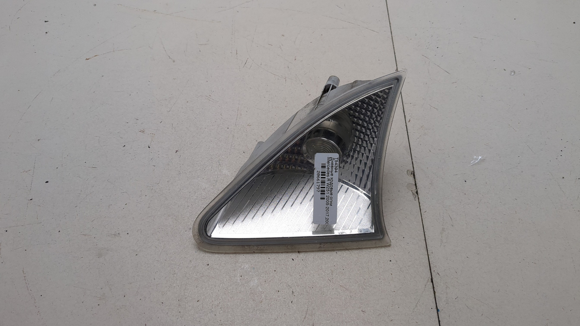 Фара дневного света левая (ходовые огни)