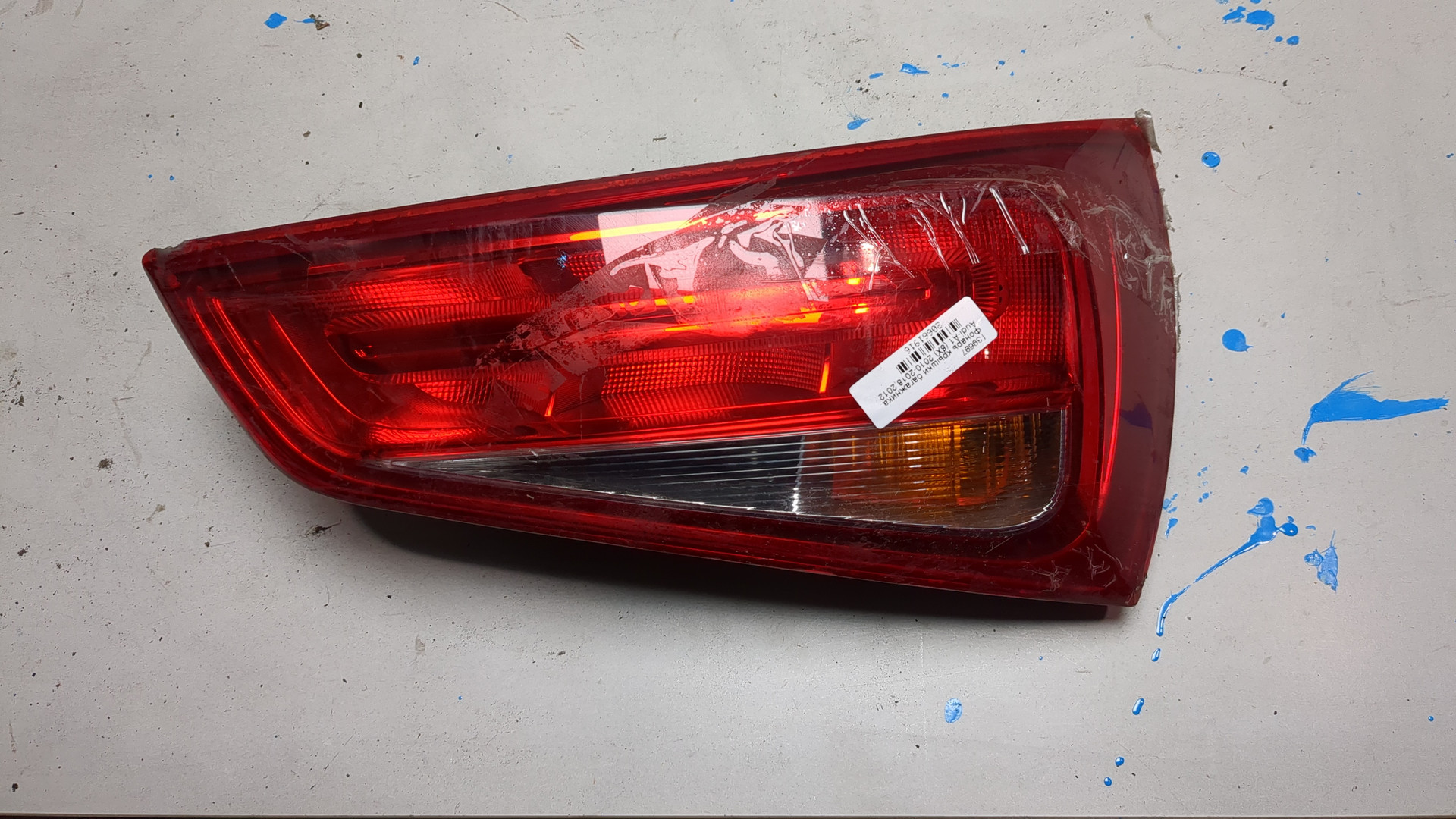 Фонарь задний внутренний правый