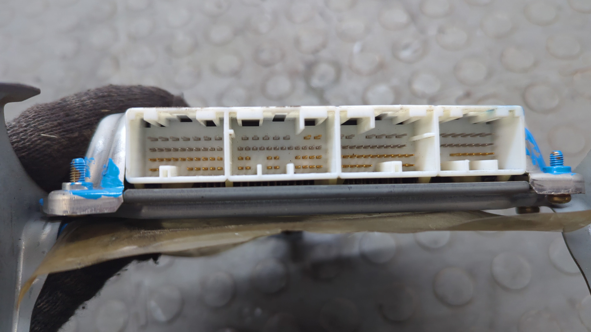 Блок управления двигателем