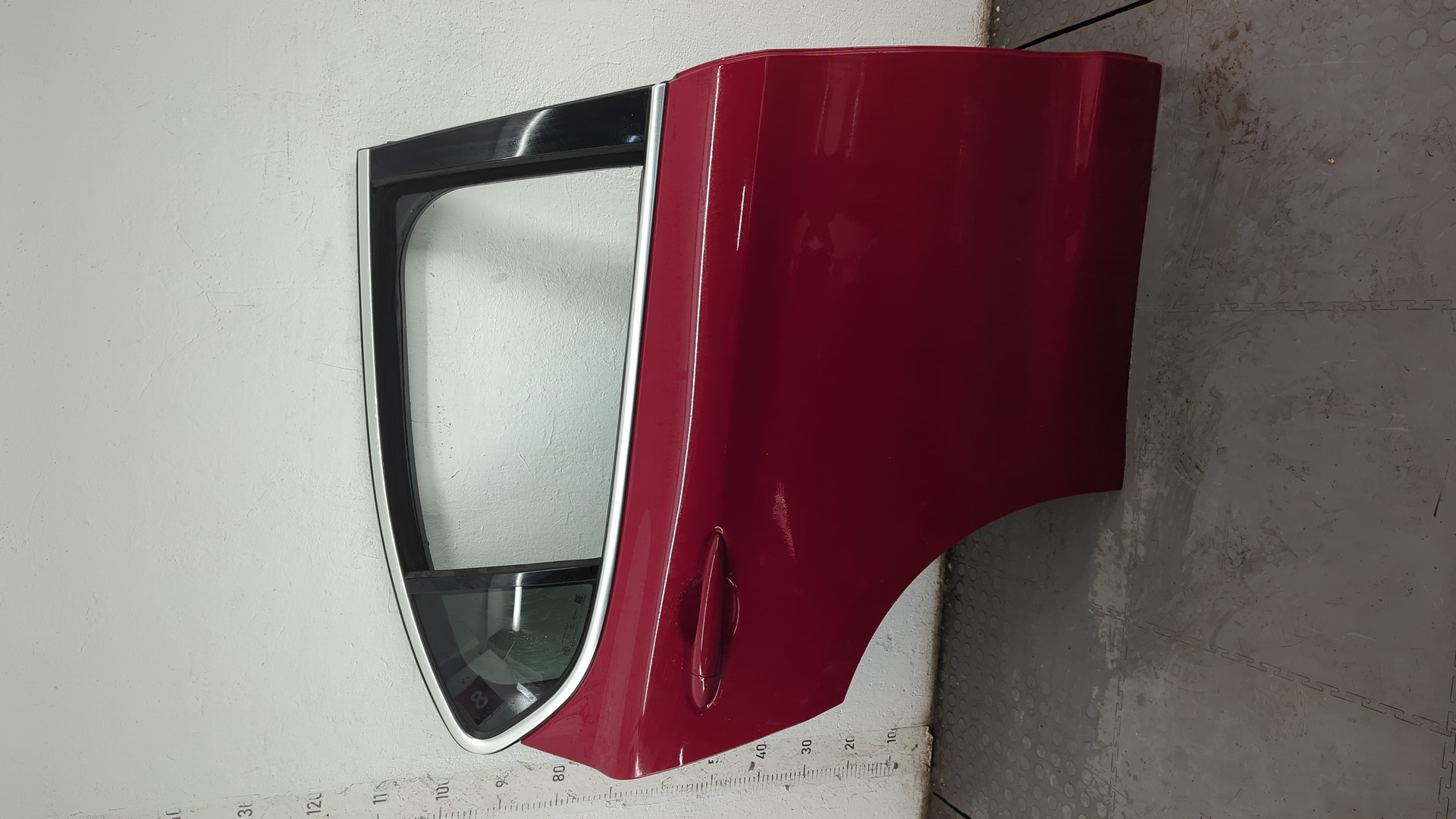 Дверь задняя правая