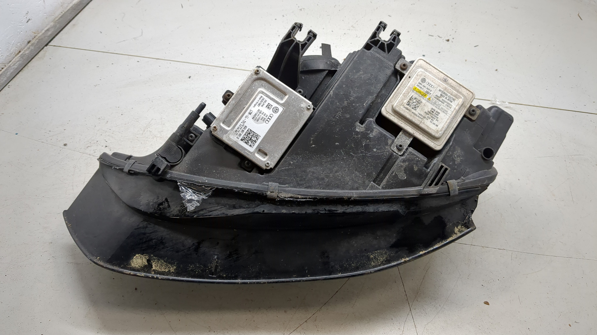 Фара правая