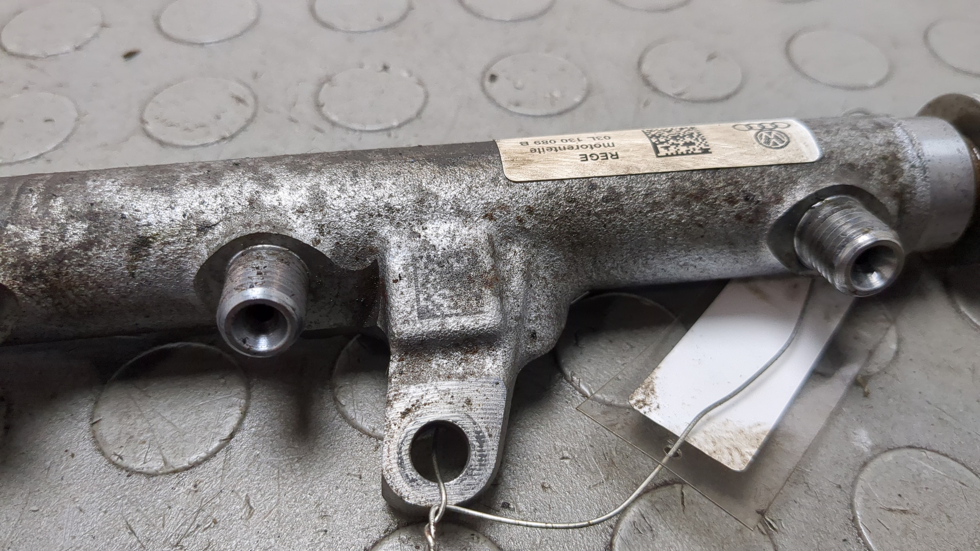 Рейка топливная (рампа)