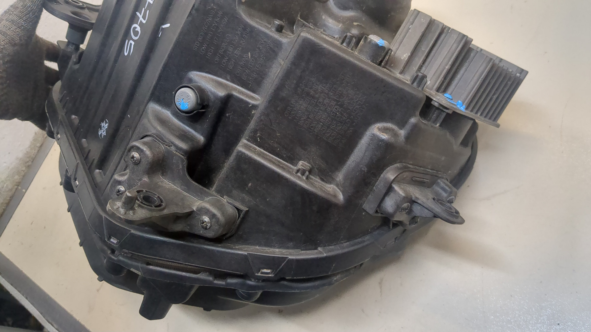 Фара правая