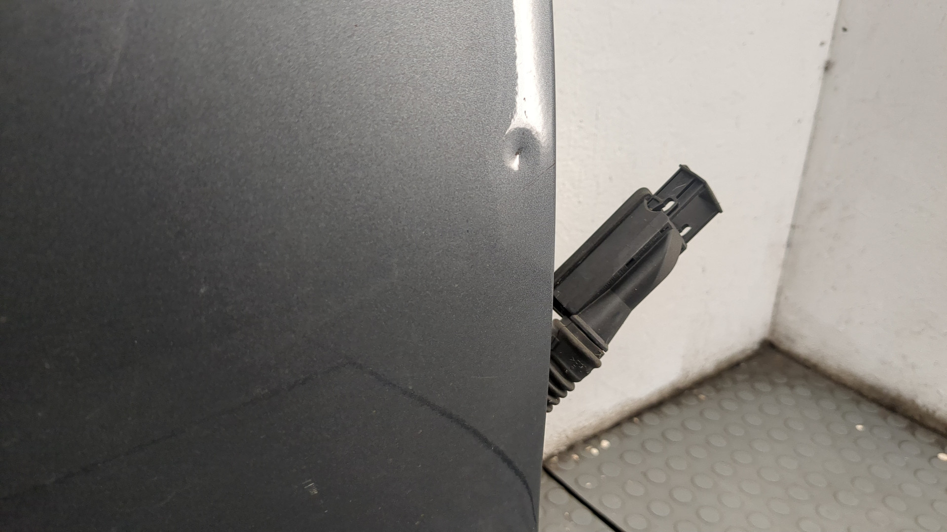 Дверь задняя правая