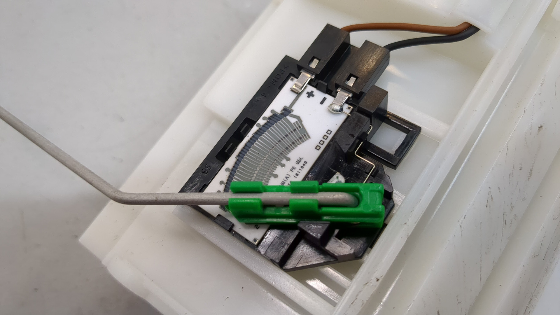 Насос топливный электрический