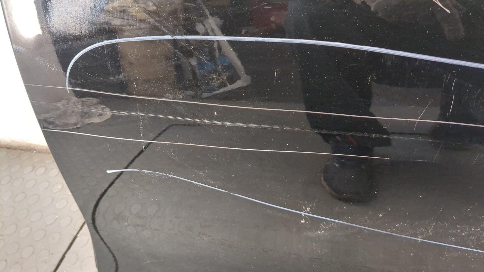 Дверь задняя левая