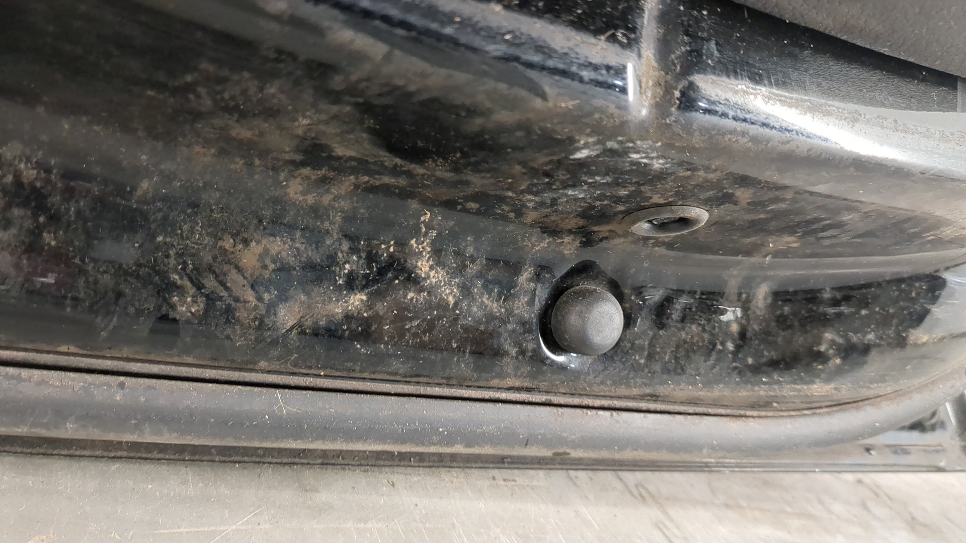 Дверь задняя левая