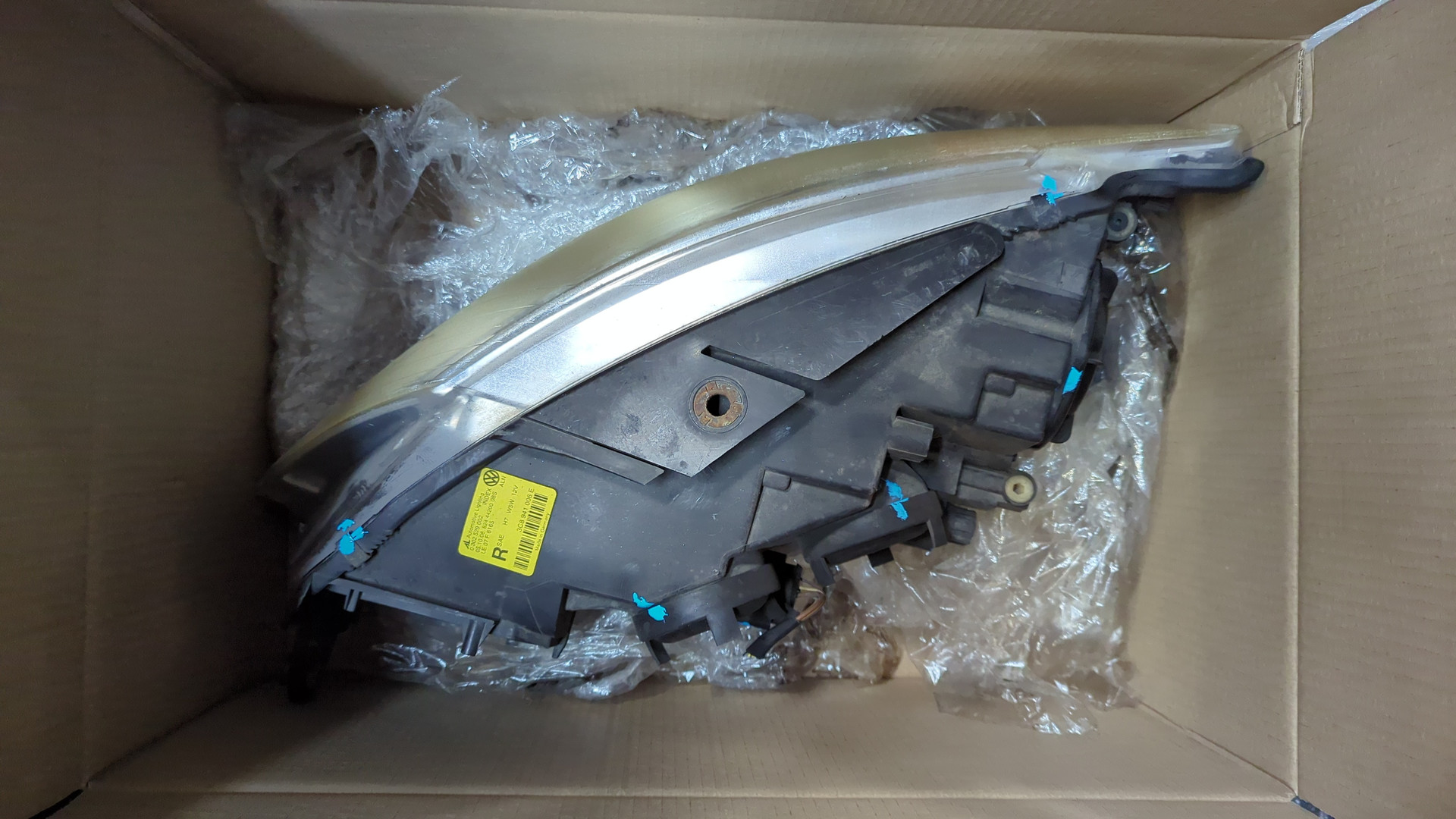 Фара правая