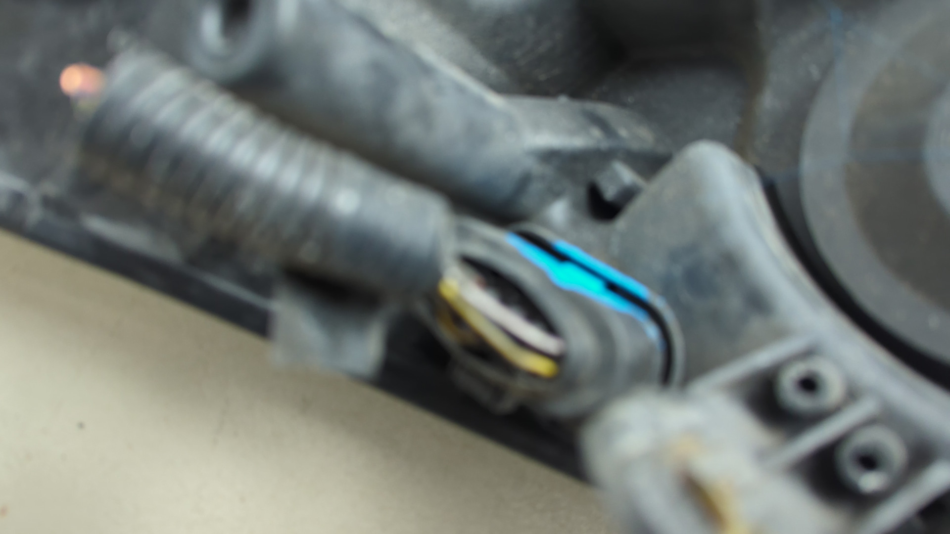 Фара правая