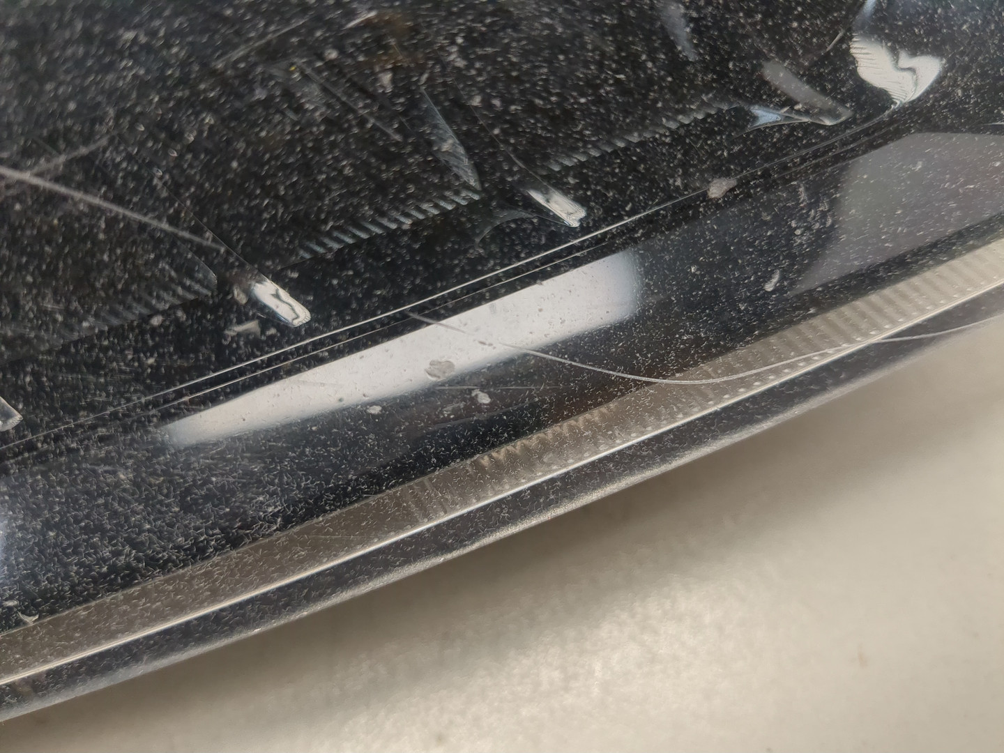 Фара дневного света правая (ходовые огни)