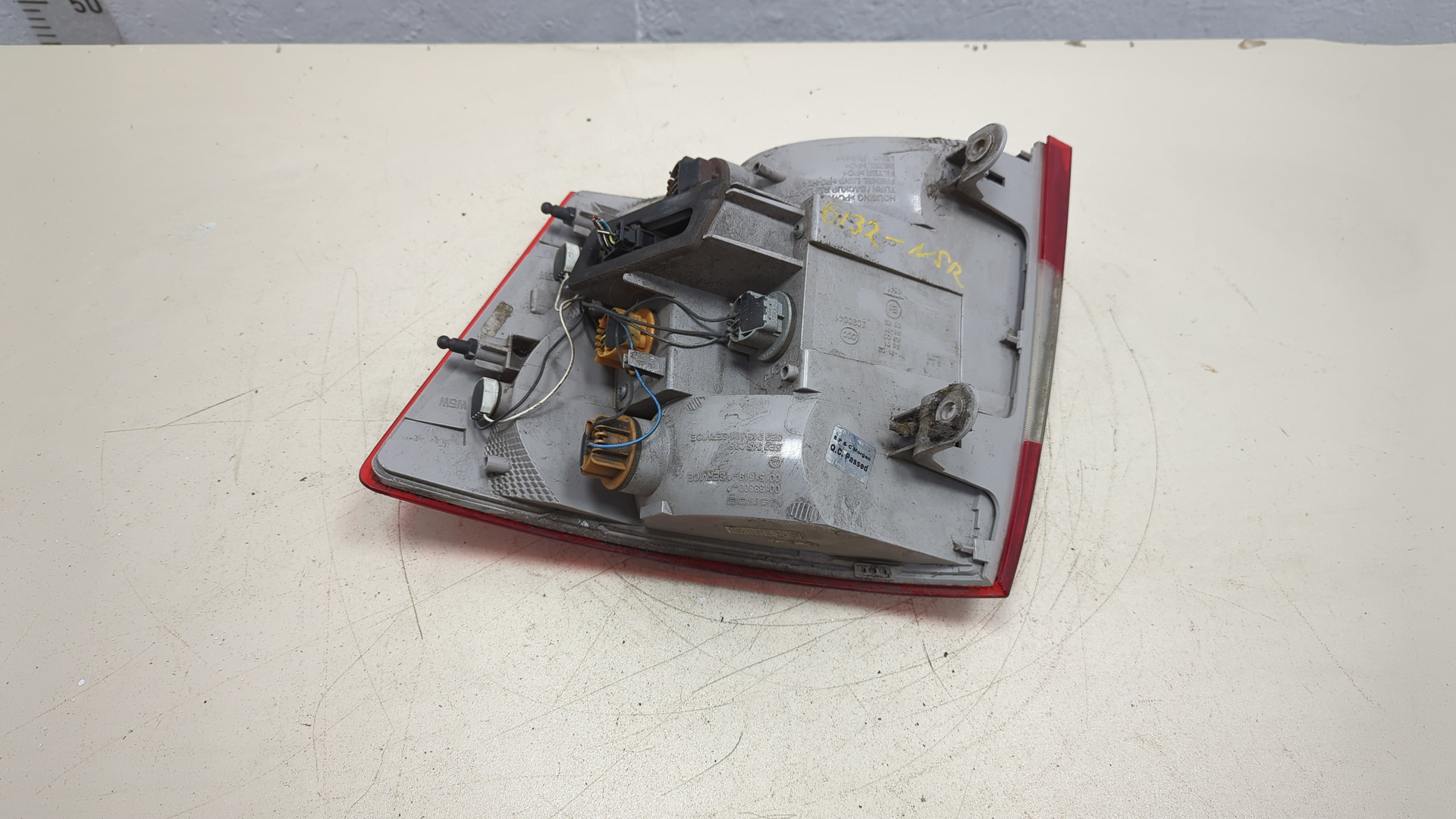 Фонарь задний левый