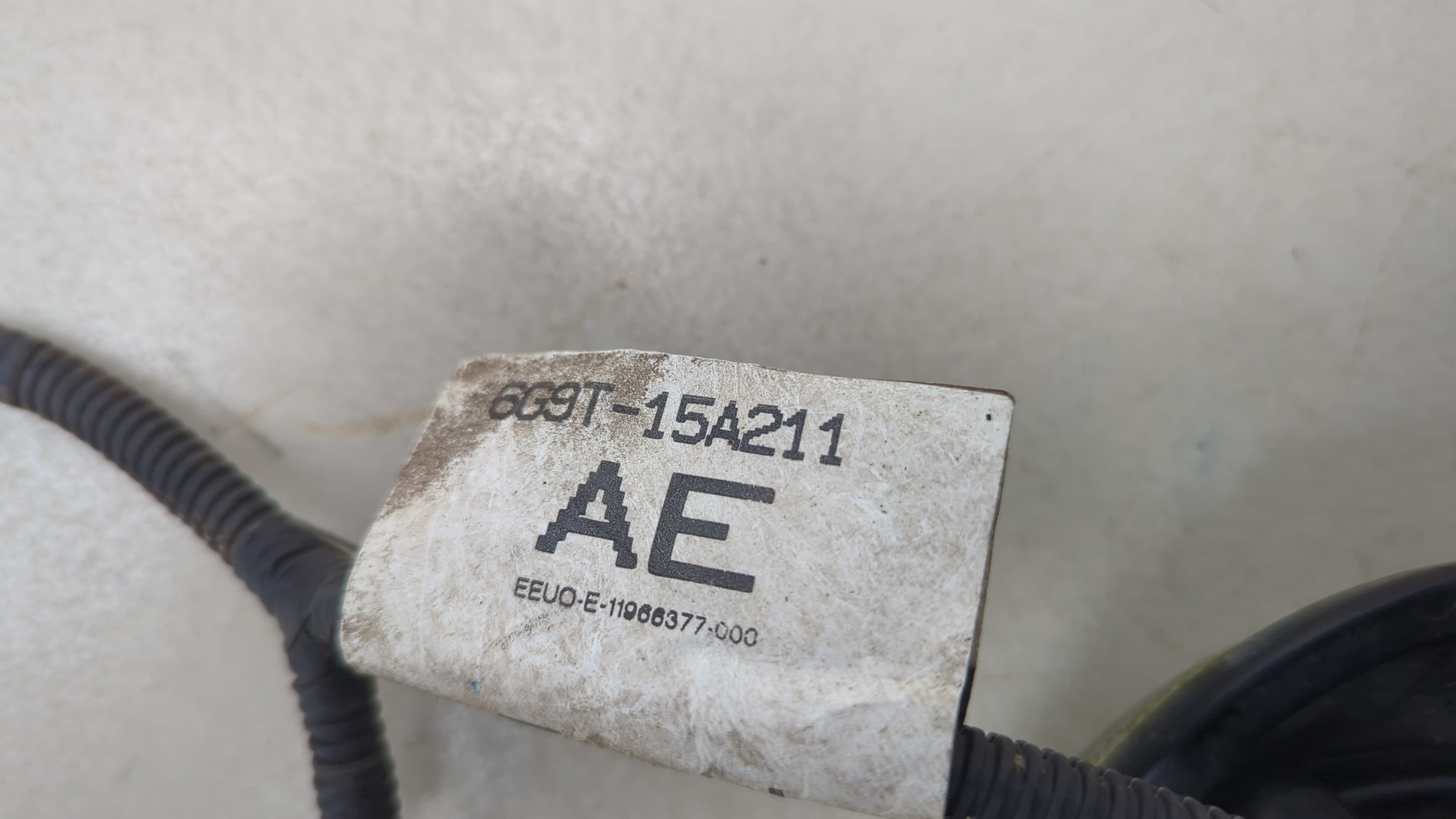 Фара противотуманная левая