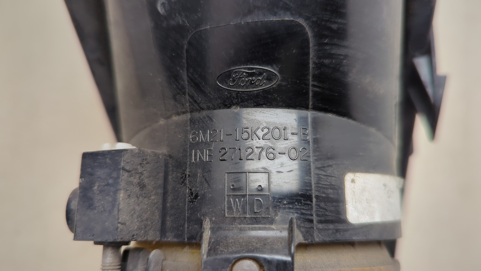 Фара противотуманная правая