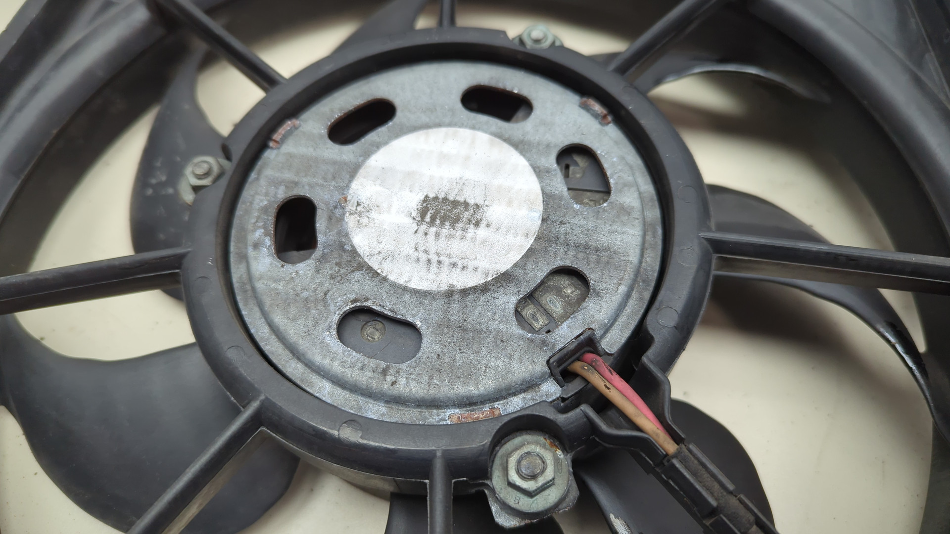 Вентилятор радиатора