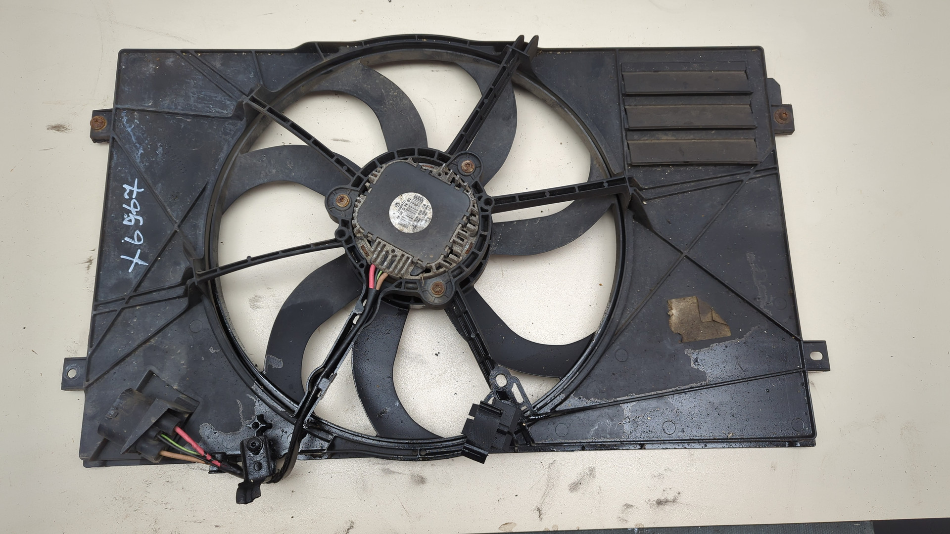 Вентилятор радиатора