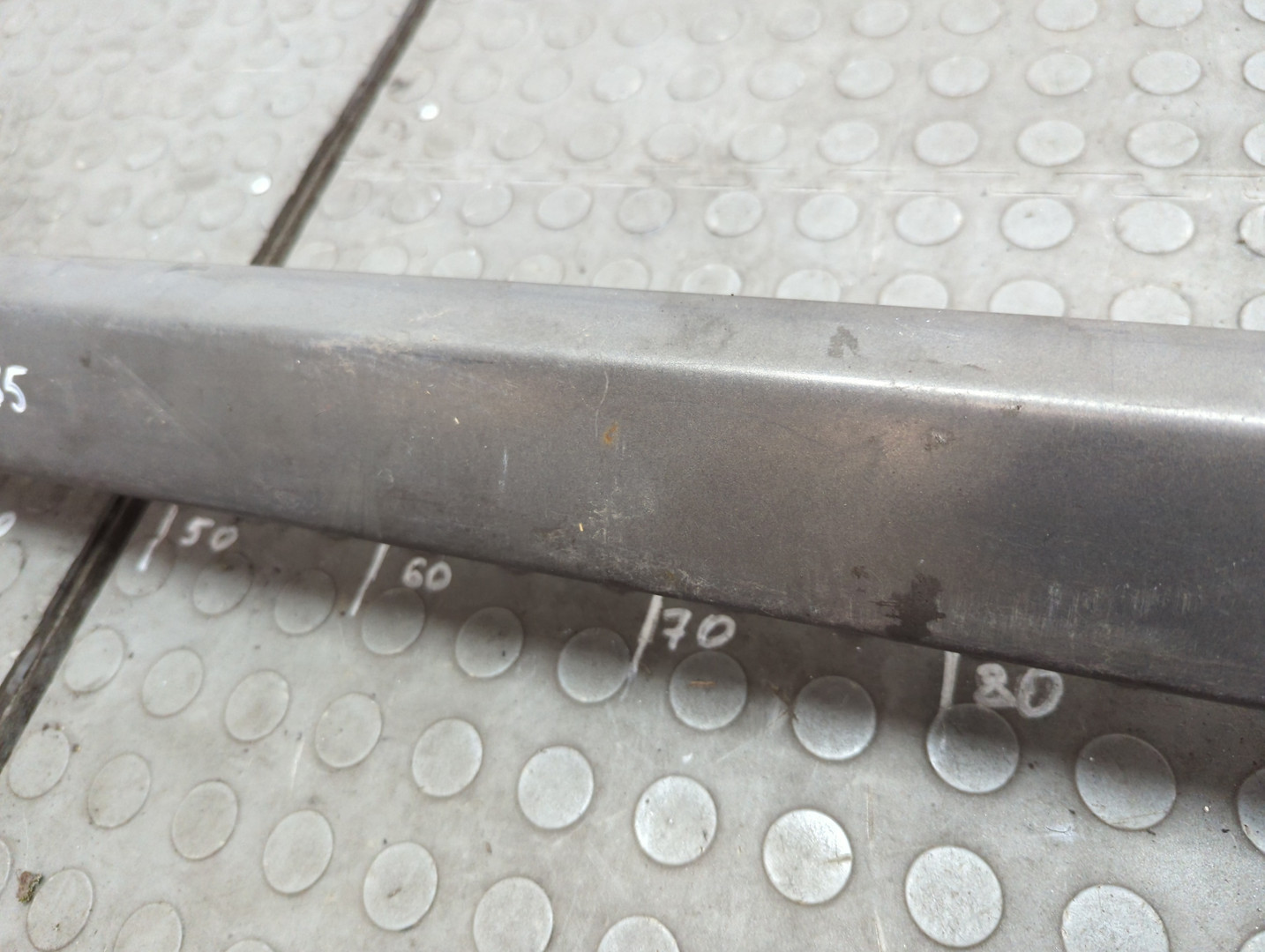 Рейлинг (релинг) левый (планка на крышу)