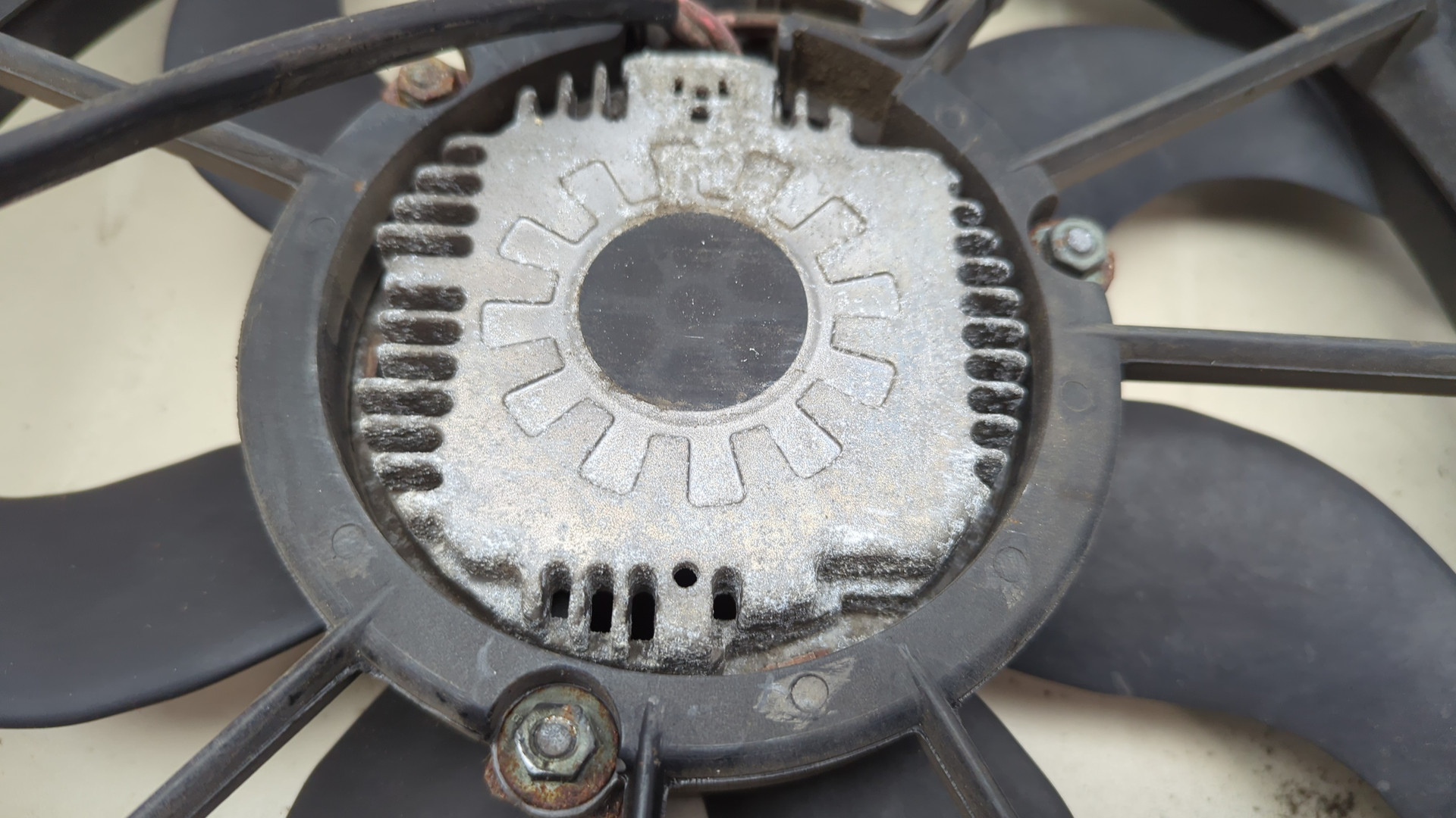 Вентилятор радиатора