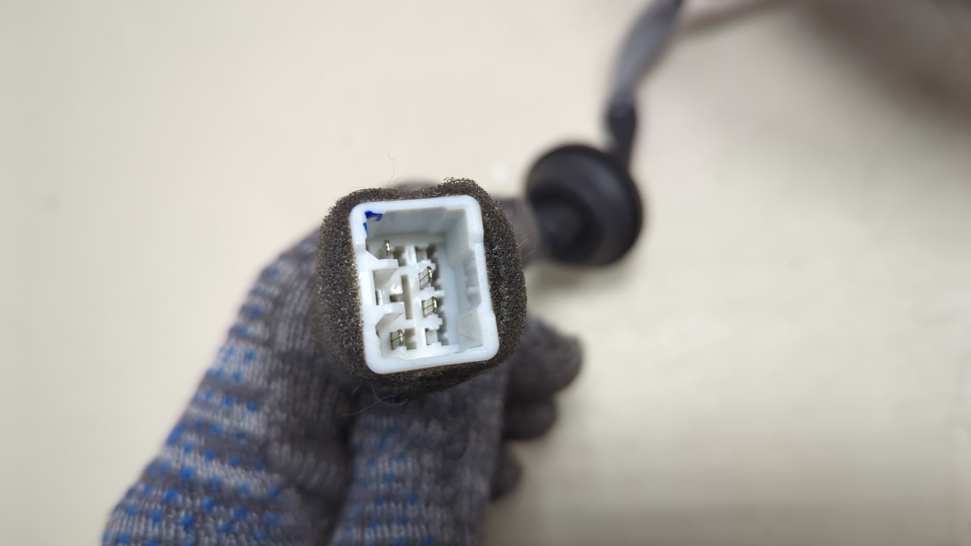 Фонарь задний левый