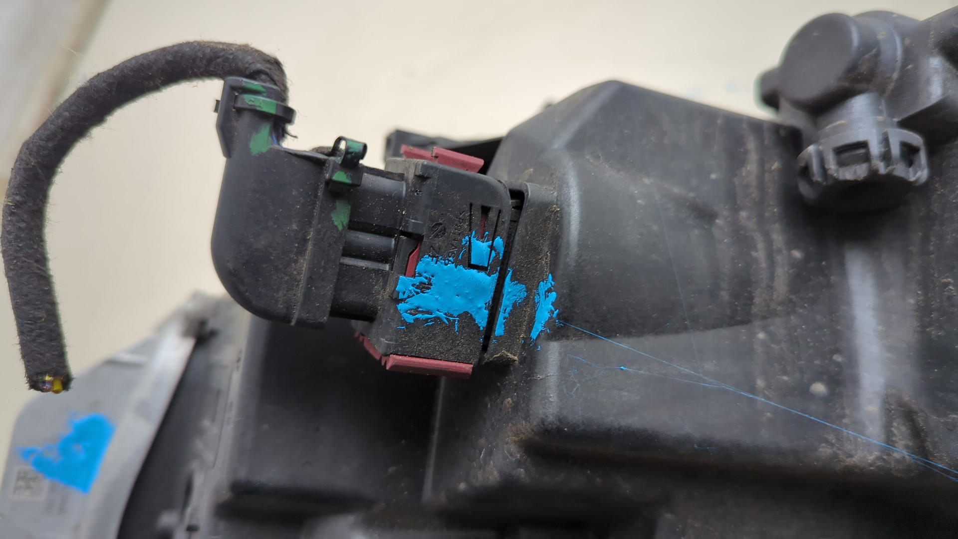 Фара правая