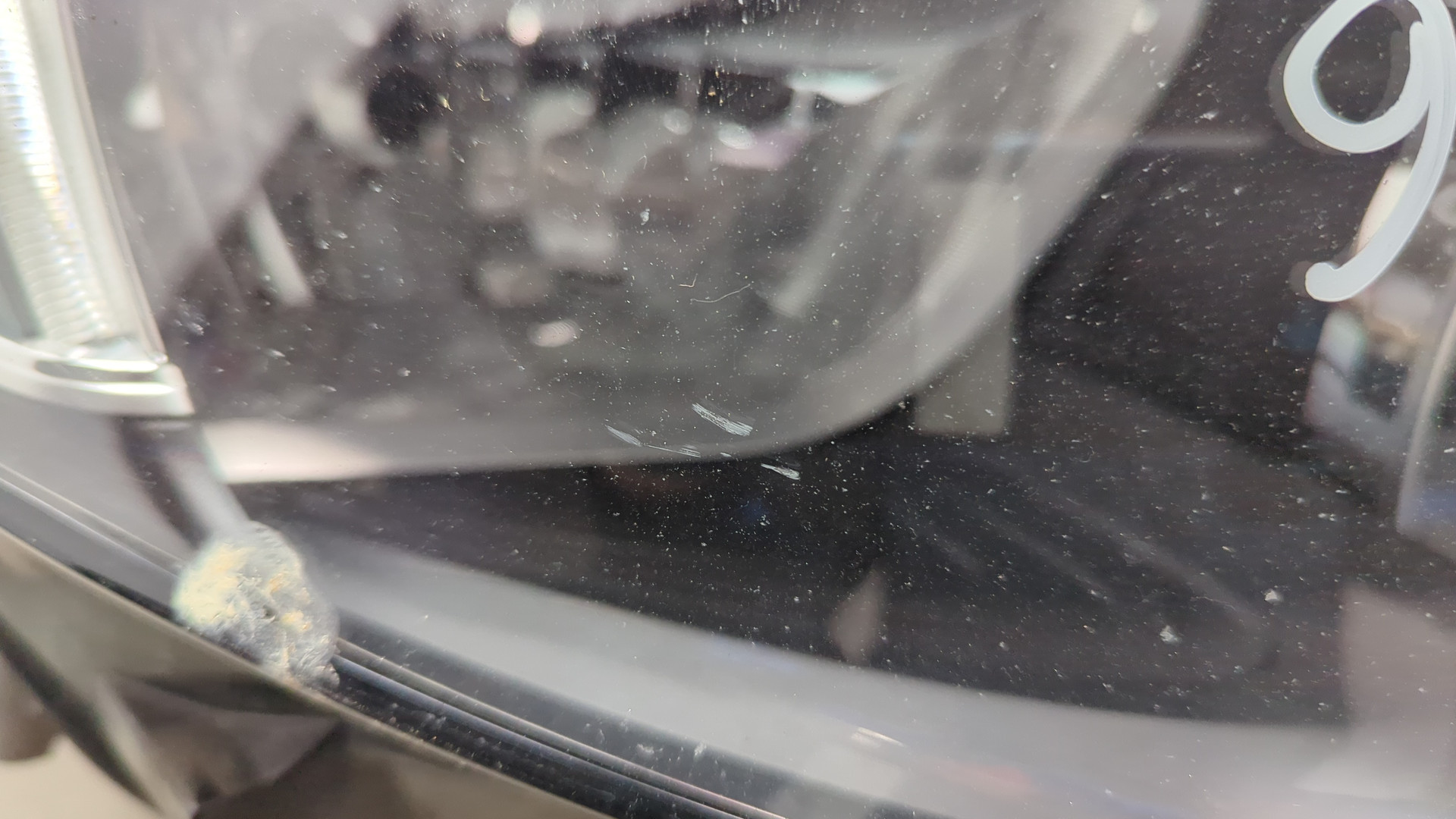 Фара правая