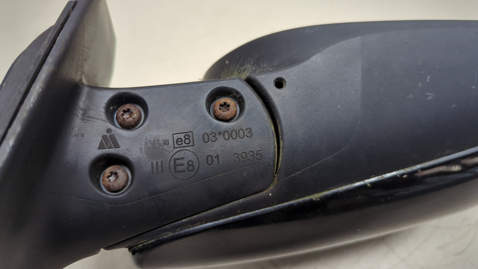 Зеркало правое электрическое