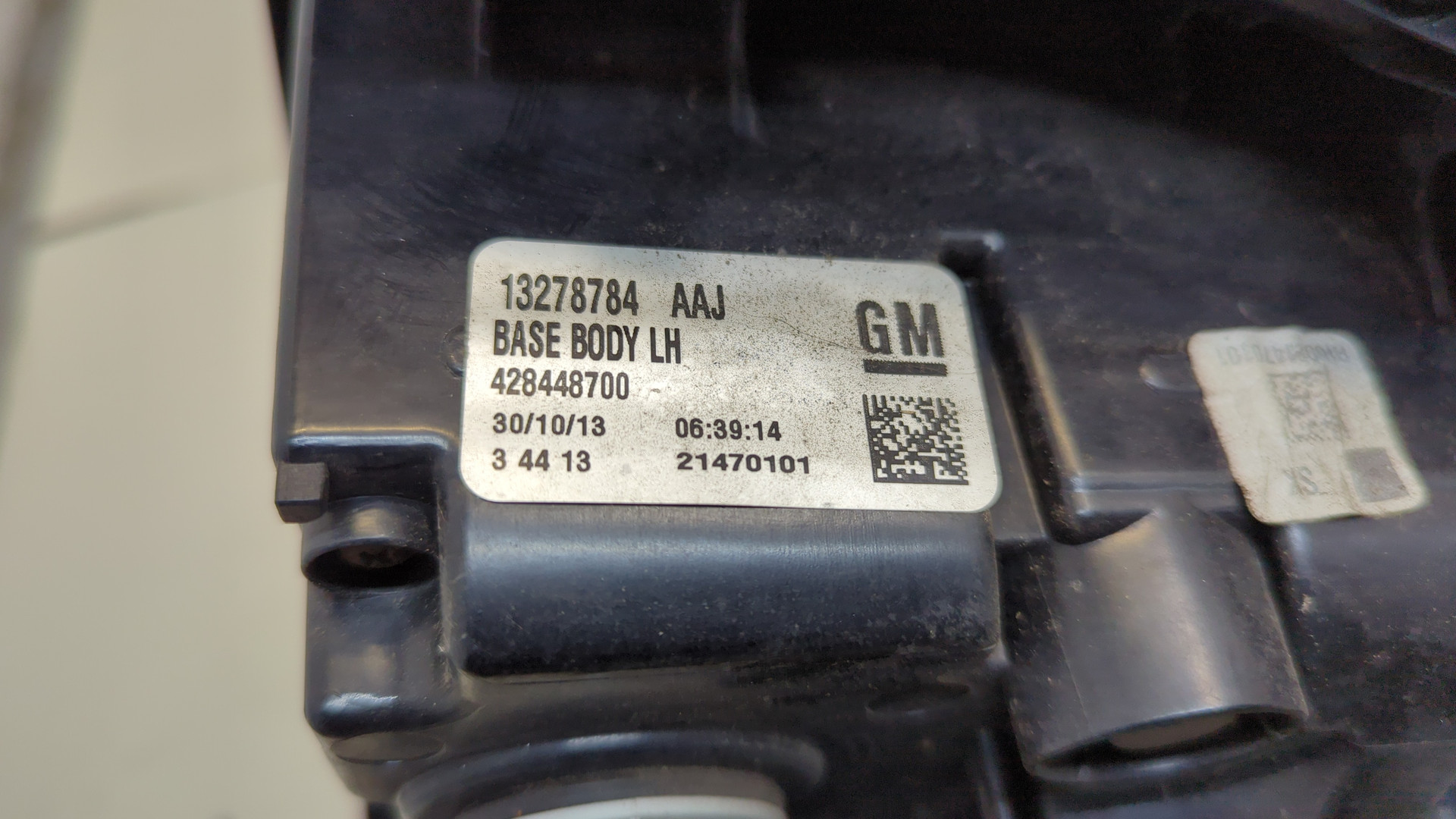 Фонарь задний левый