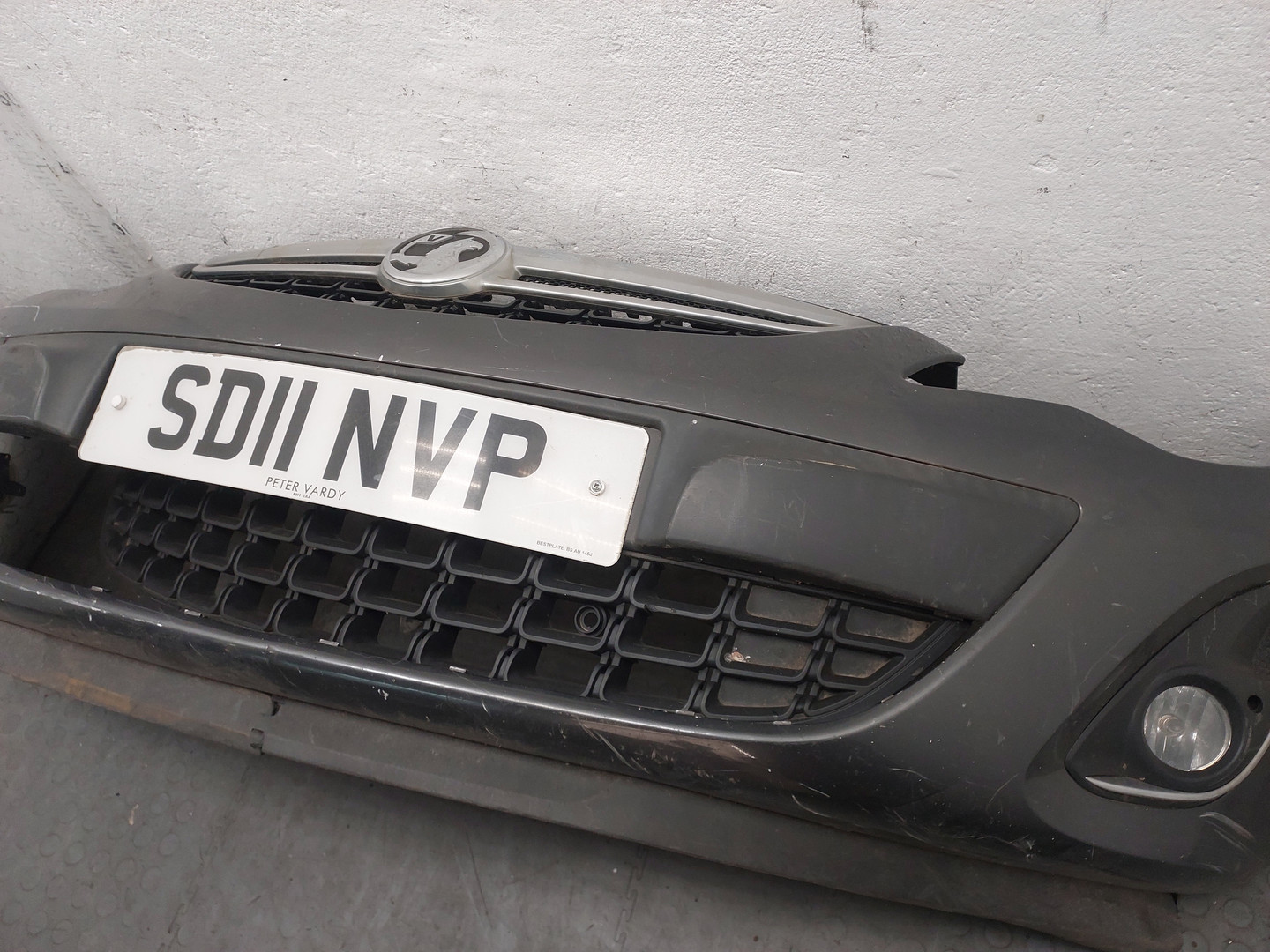 Бампер передний