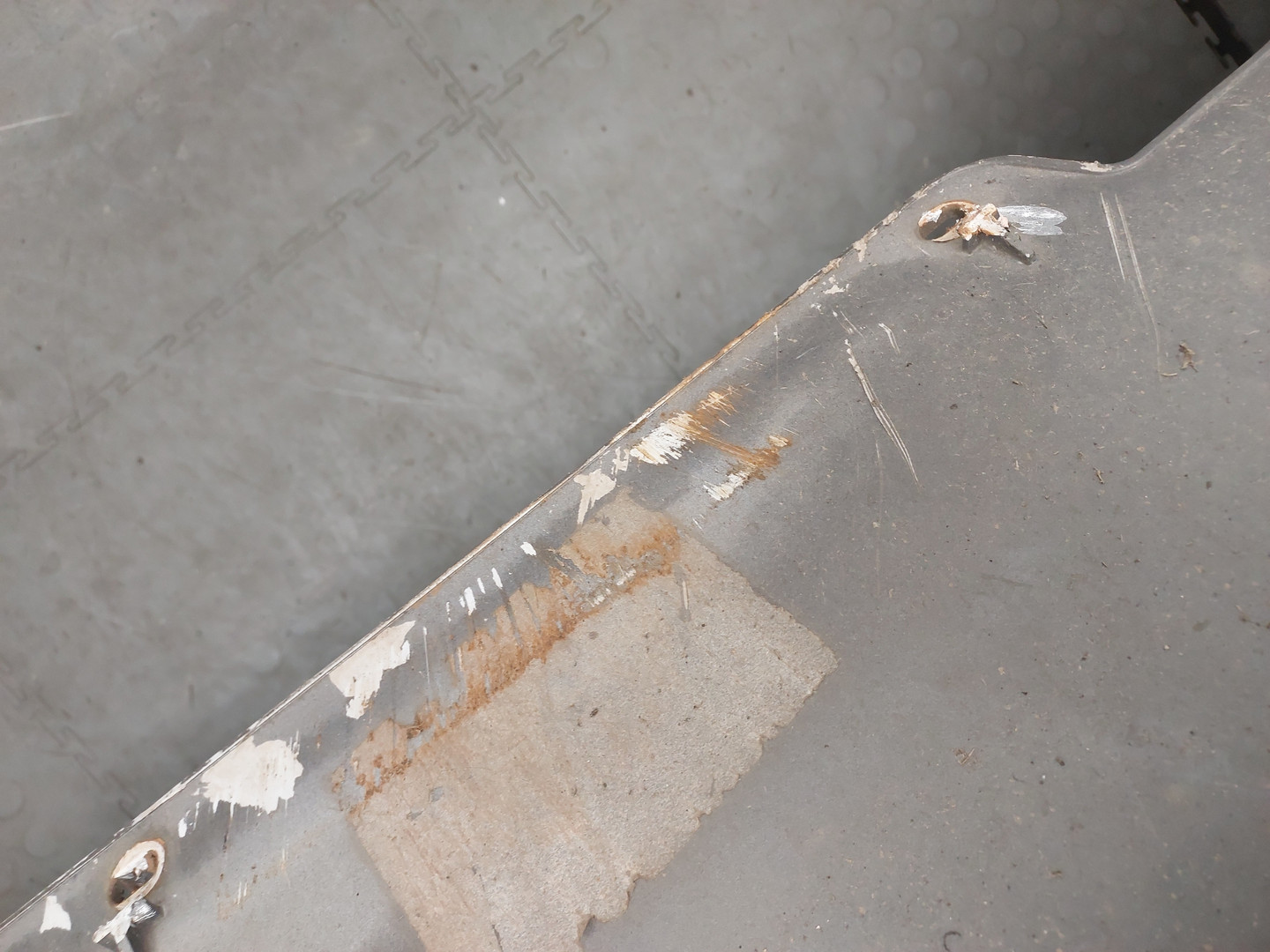 Бампер передний