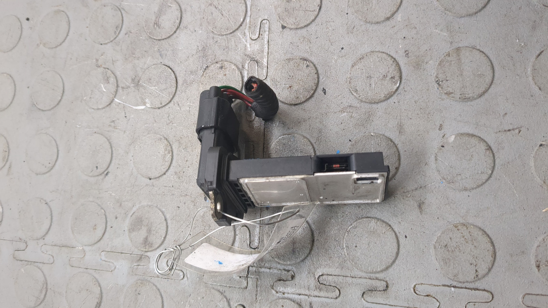 Расходомер воздуха (ДМРВ)