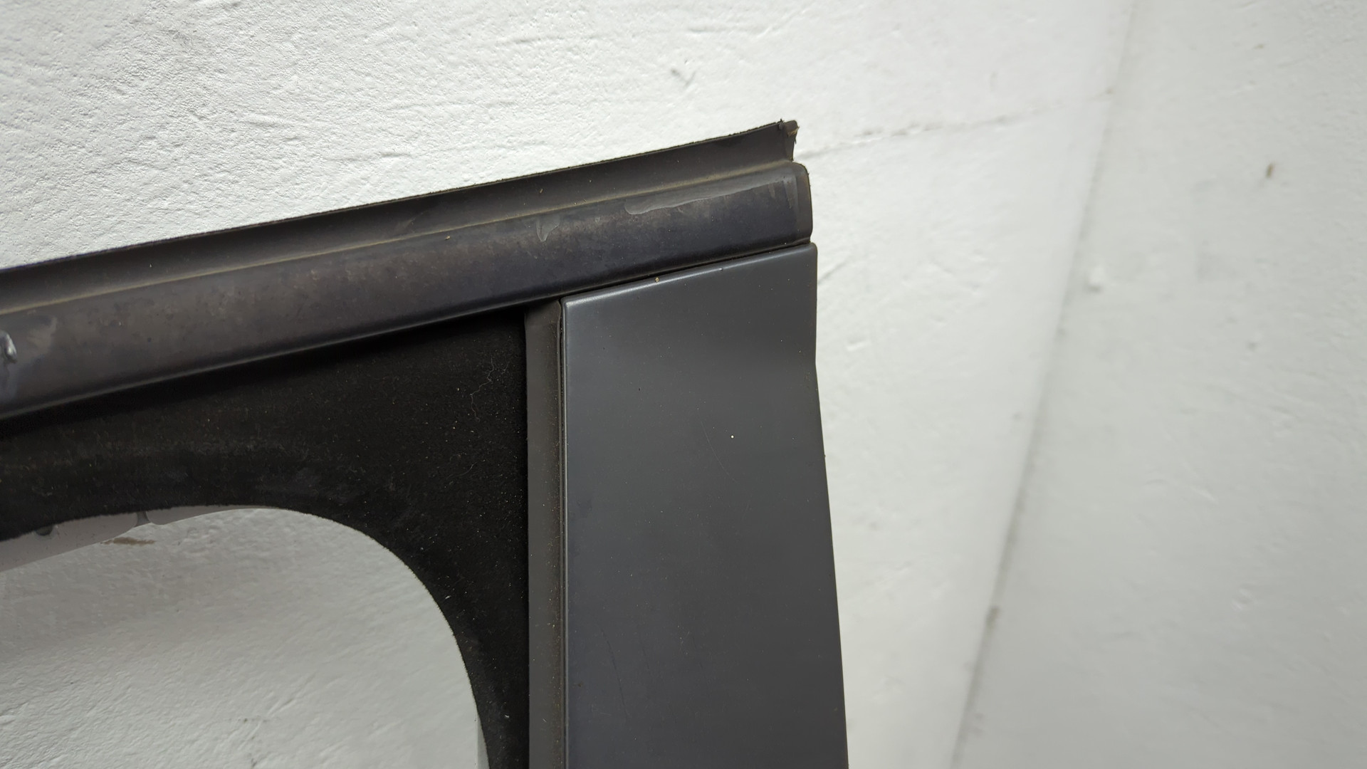 Дверь передняя левая