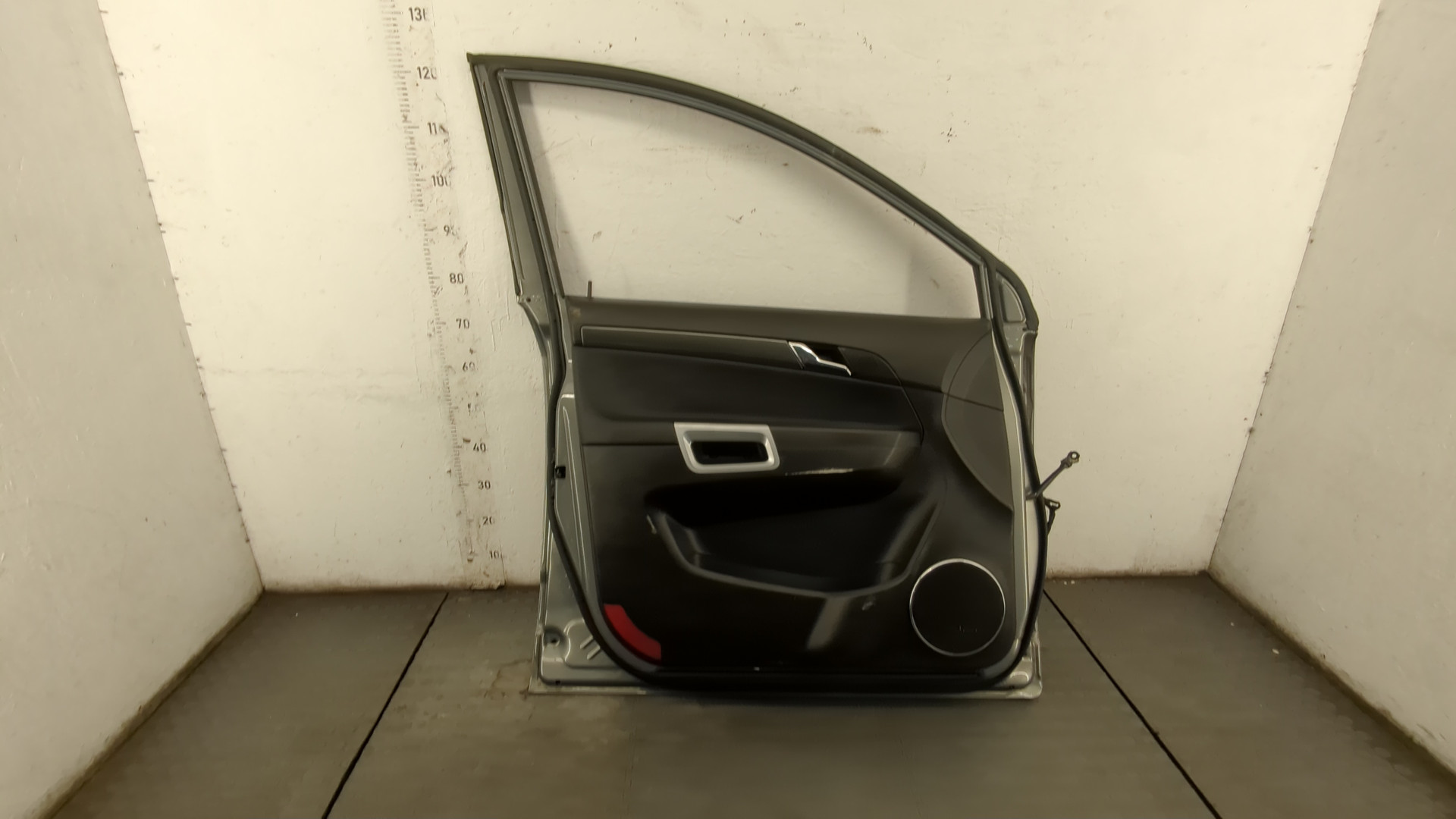 Дверь передняя левая