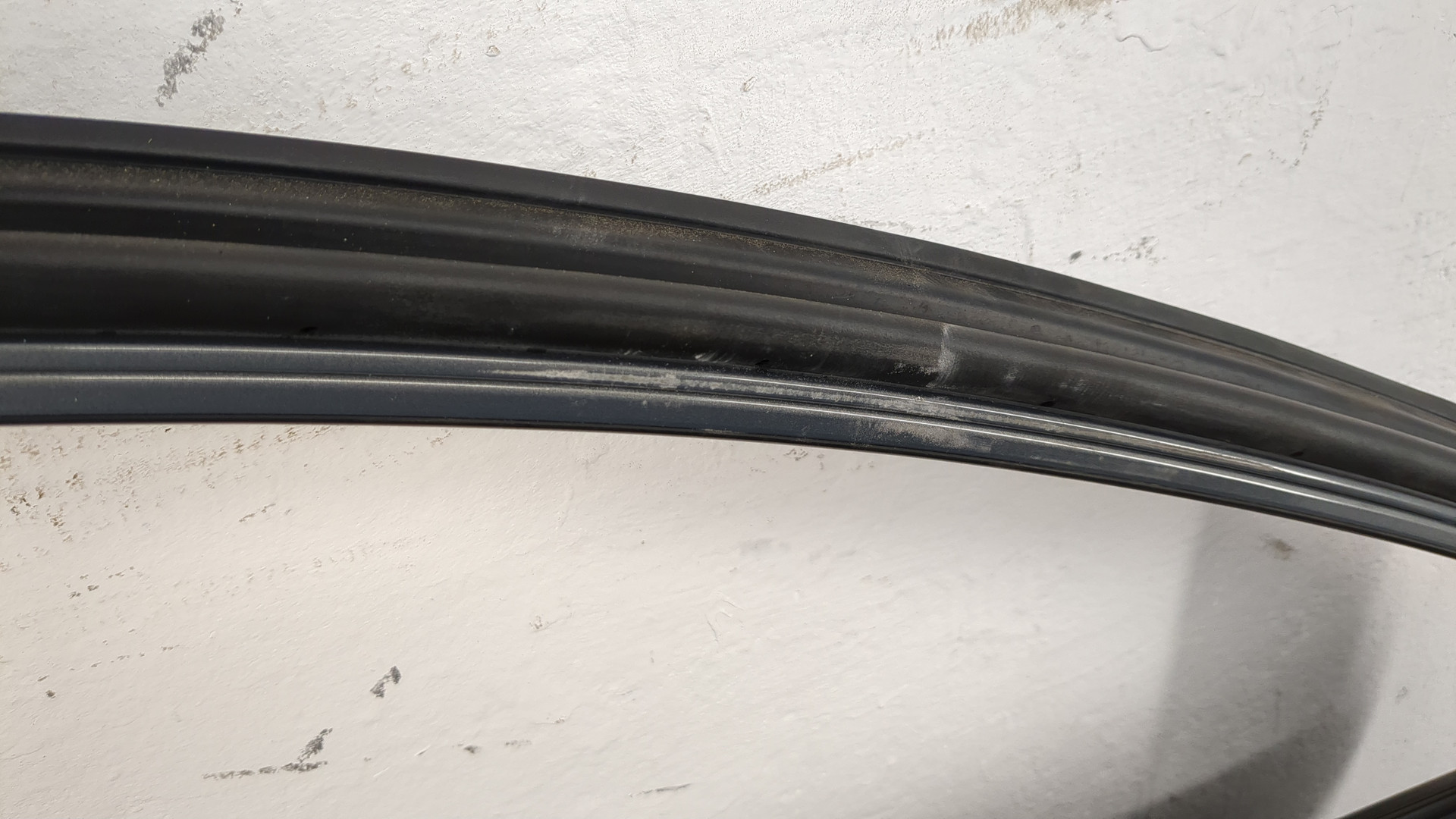 Дверь передняя левая