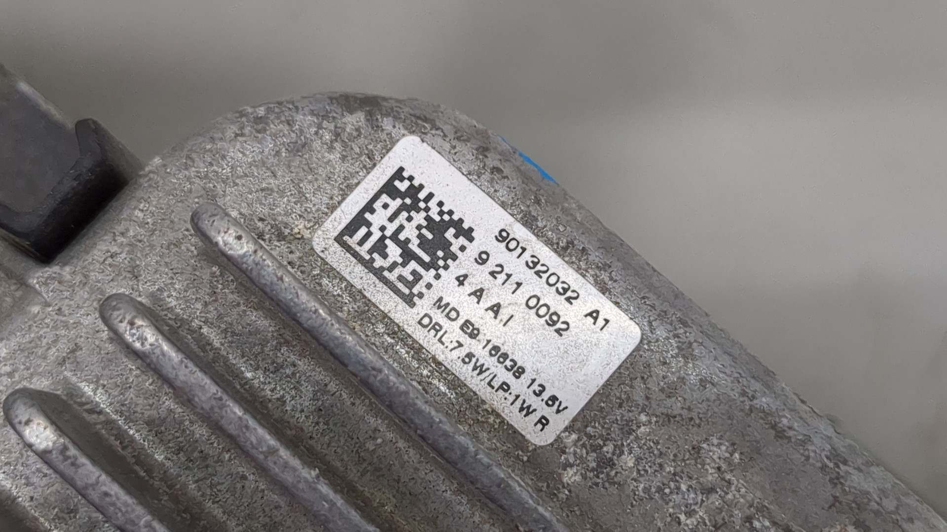 Фара правая