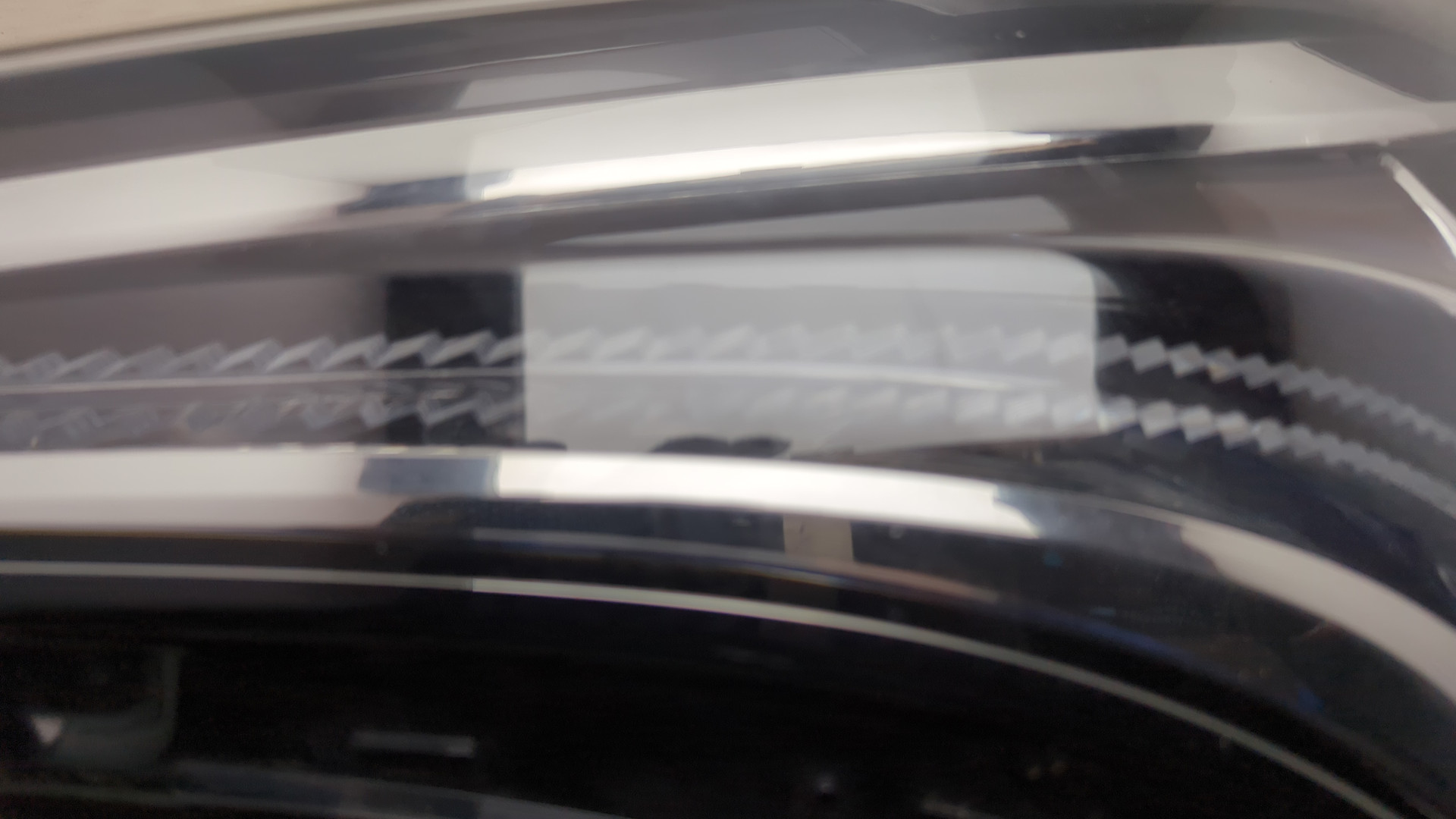 Фара правая