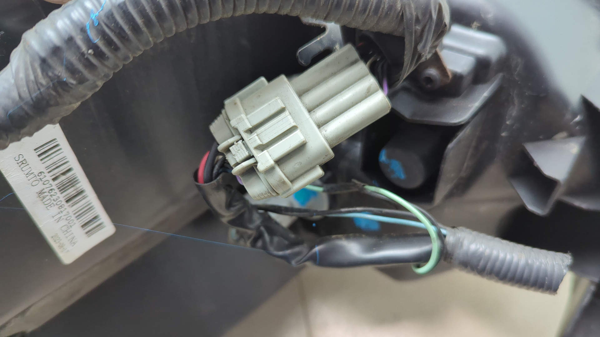 Фара правая