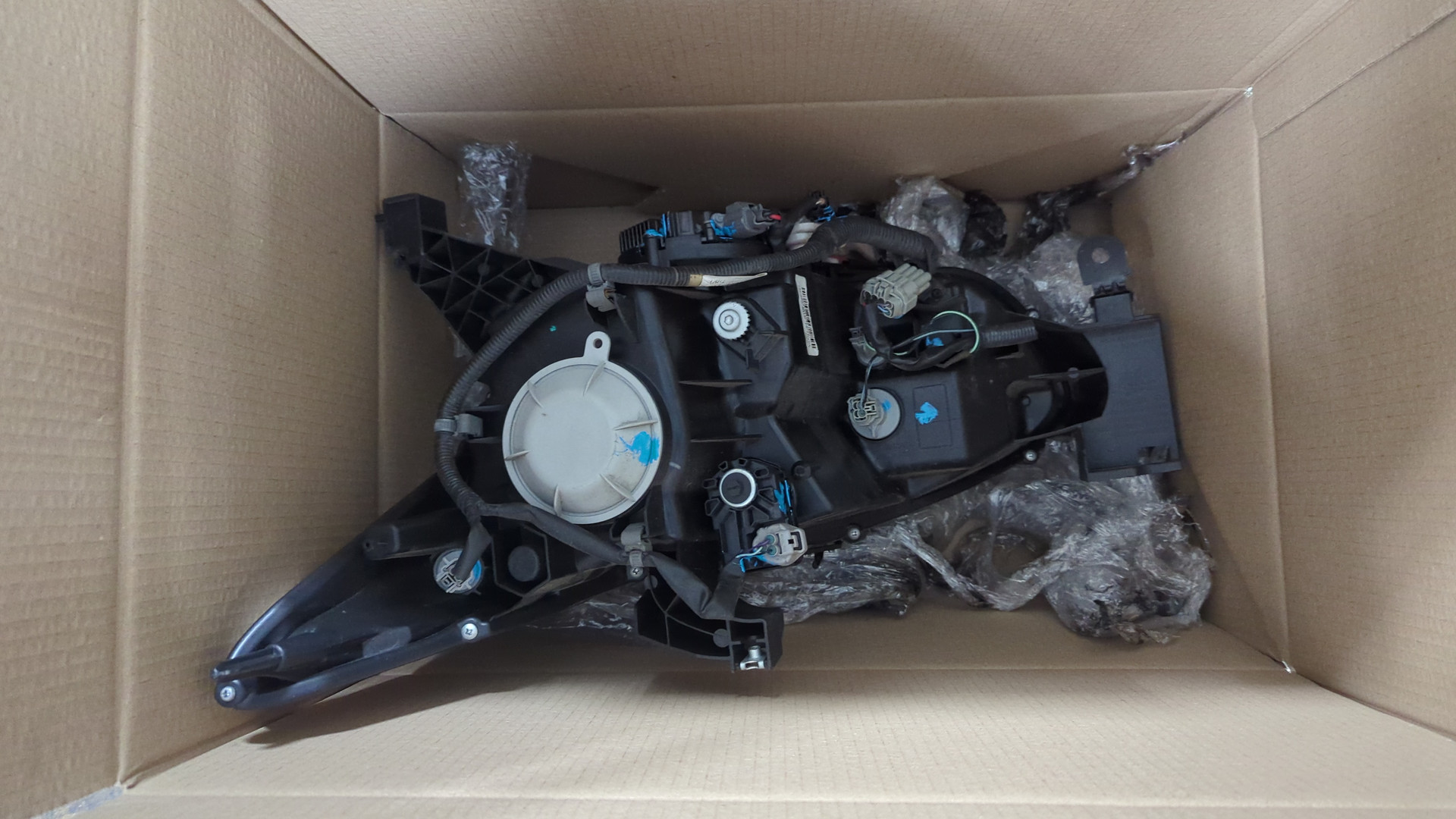 Фара правая