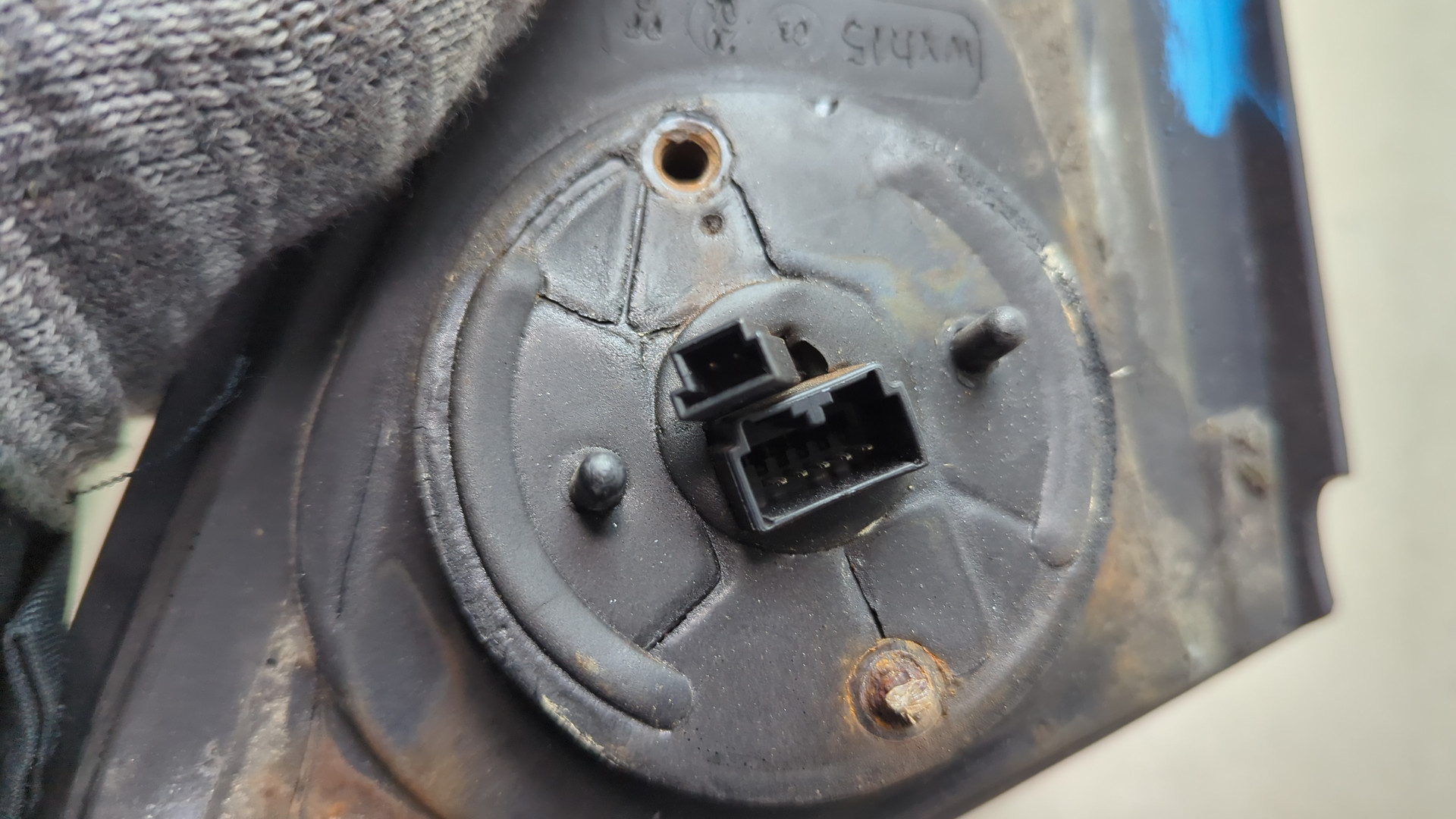 Зеркало правое электрическое