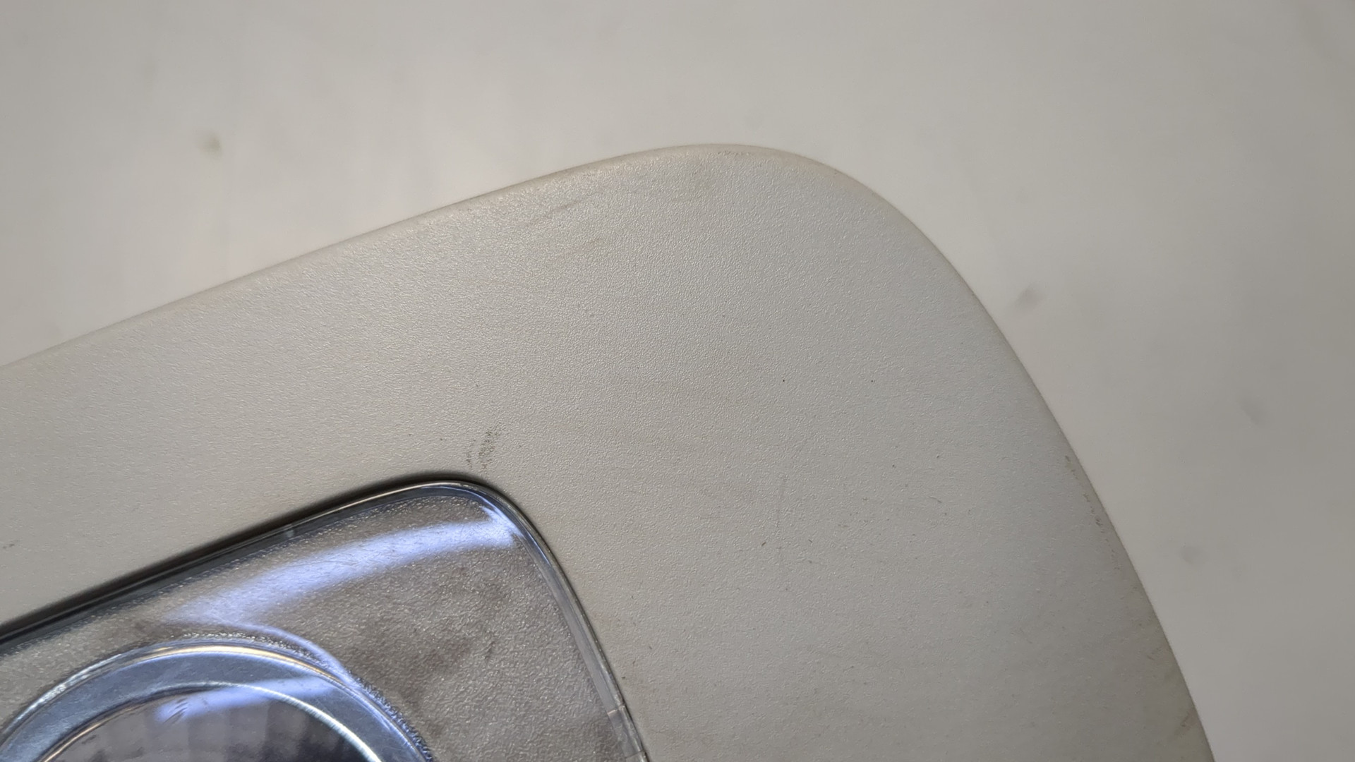 Плафон салонный