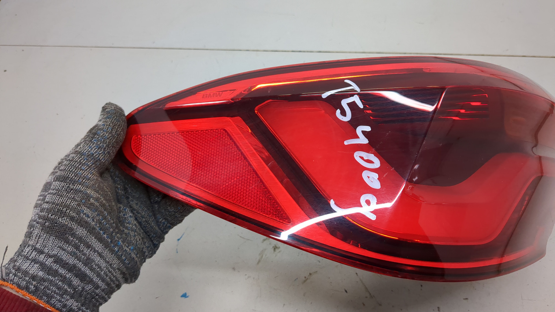 Фонарь задний левый