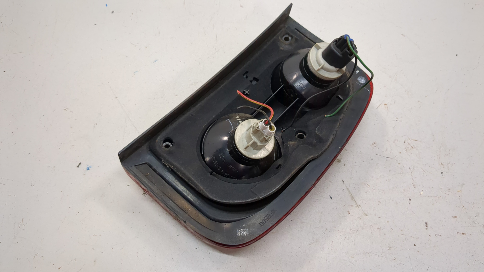 Фонарь задний левый